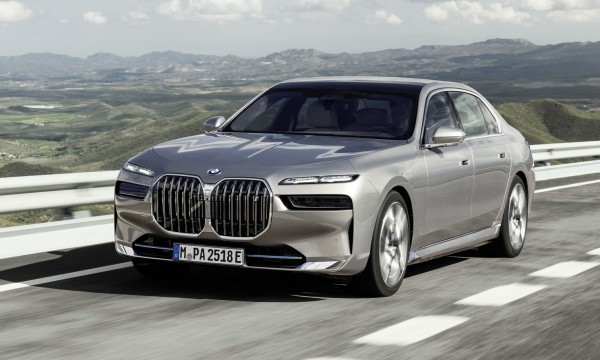 Ô tô điện BMW i7 lộ diện tại Việt Nam Ô tô điện BMW i7 lộ diện tại Việt Nam
