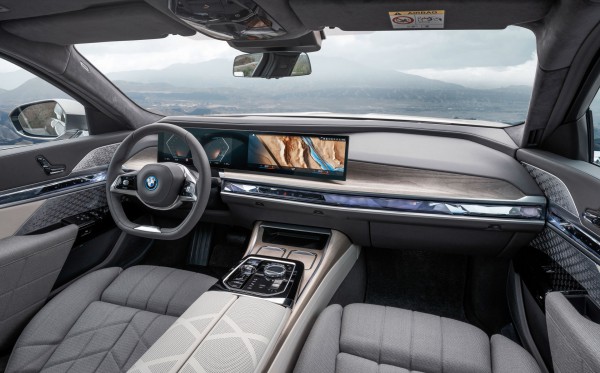 Ô tô điện BMW i7 lộ diện tại Việt Nam Ô tô điện BMW i7 lộ diện tại Việt Nam