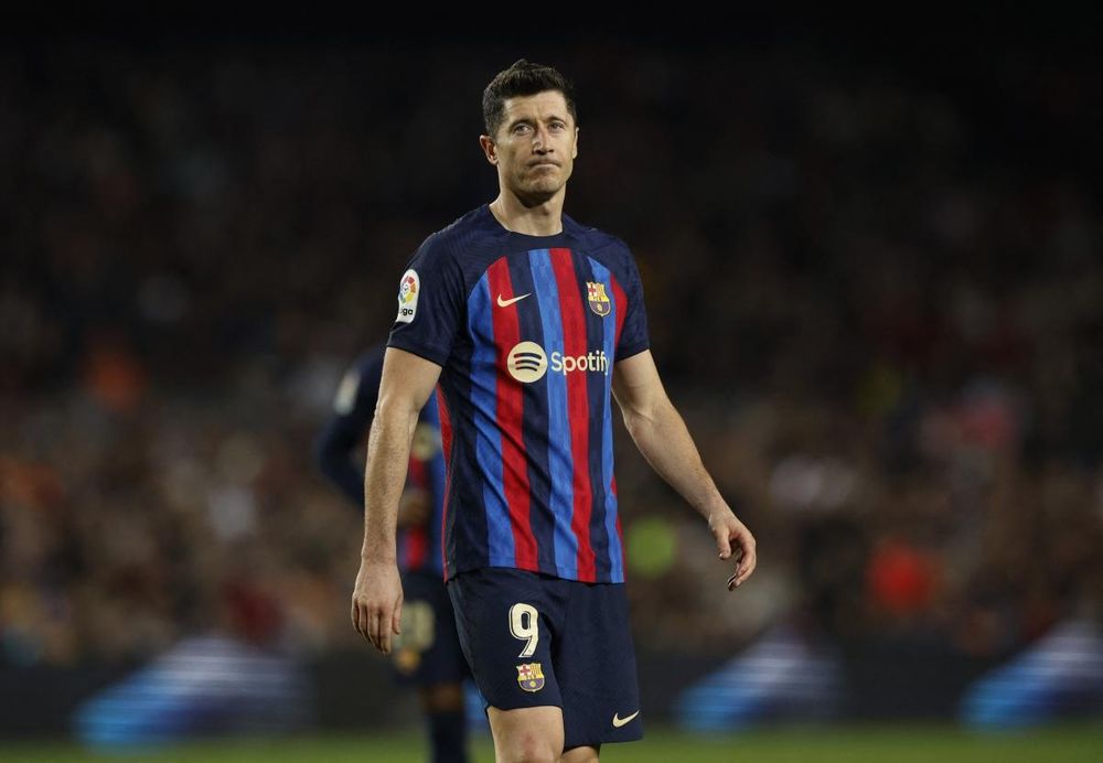 Barcelona bị Girona cầm hòa thất vọng trên sân nhà