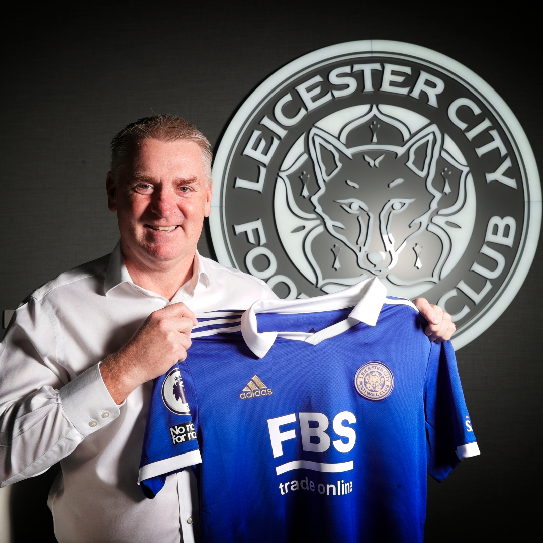 Leicester City có HLV mới