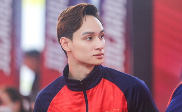 Dàn VĐV thể thao Việt Nam hoá người mẫu, đọ dáng trong bộ trang phục mới tại SEA Games 32 - Ảnh 2. Dàn VĐV thể thao Việt Nam hoá người mẫu, đọ dáng trong bộ trang phục mới tại SEA Games 32 - Ảnh 2.