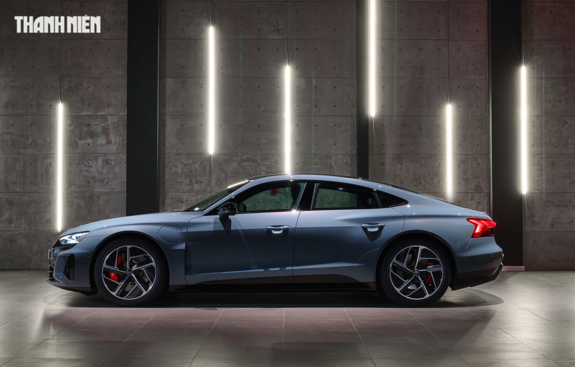 Xe điện hạng sang Audi RS e-tron GT về Việt Nam, giá 5,9 tỉ đồng Xe điện hạng sang Audi RS e-tron GT về Việt Nam, giá 5,9 tỉ đồng