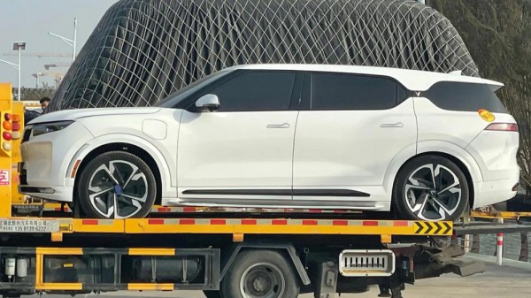VinFast VF9 bất ngờ xuất hiện tại Trung Quốc VinFast VF9 bất ngờ xuất hiện tại Trung Quốc