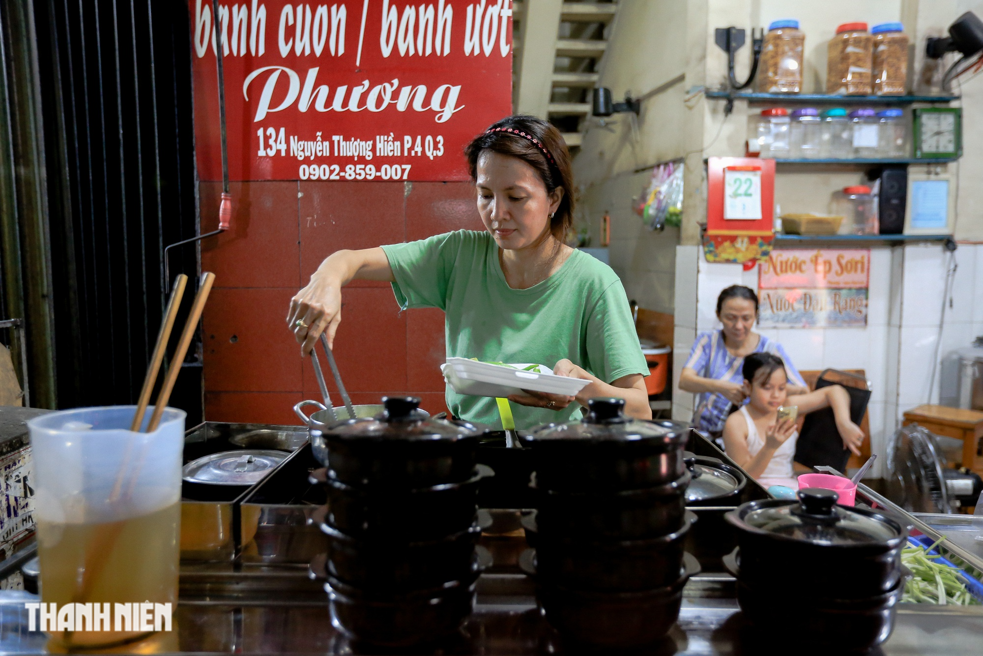 Vì sao phố ẩm thực Nguyễn Thượng Hiền đìu hiu kể cả cuối tuần?