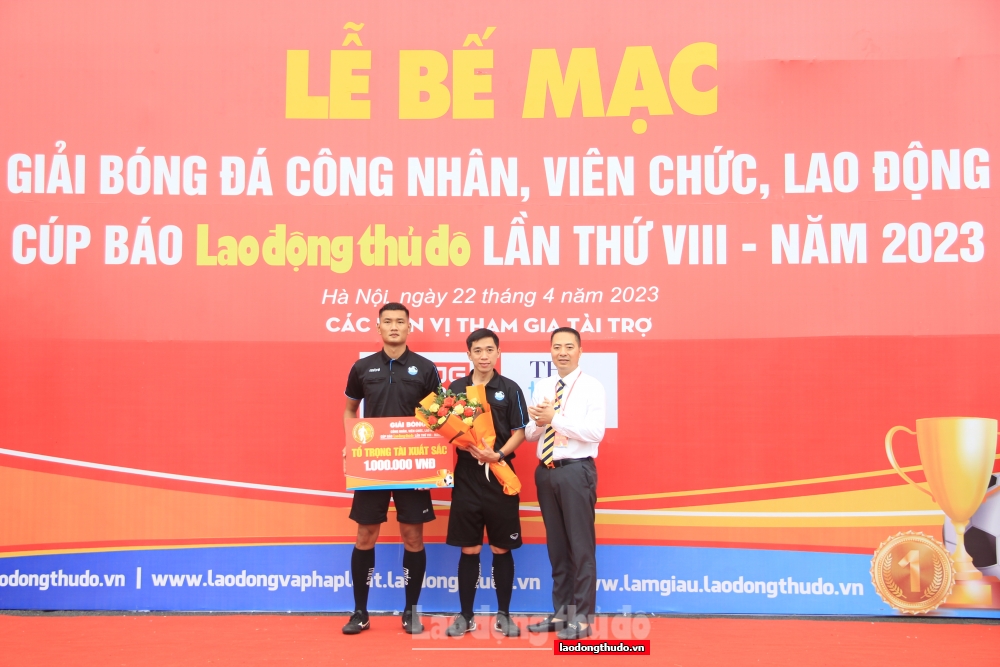 Bế mạc Giải bóng đá công nhân, viên chức, lao động Cúp báo Lao động Thủ đô lần thứ VIII - Ảnh 13.