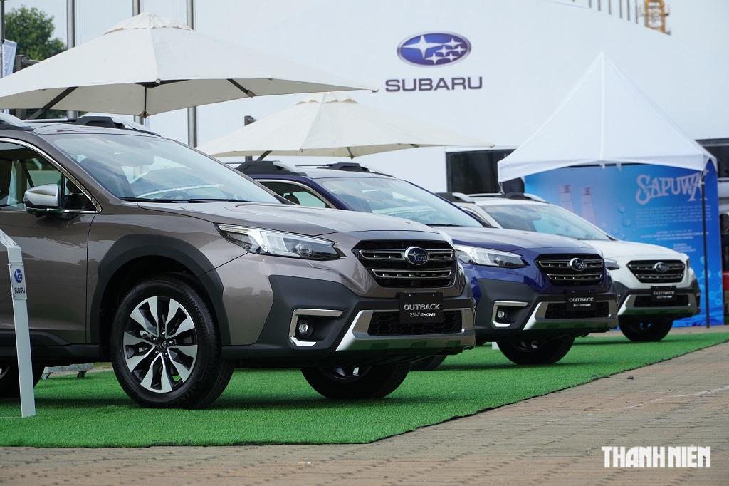 Subaru Outback 2023 cải tiến nhẹ, giá 2,099 tỉ đồng tại Việt Nam Subaru Outback 2023 cải tiến nhẹ, giá 2,099 tỉ đồng tại Việt Nam