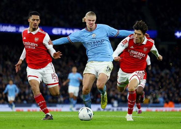 Manchester City vs Arsenal: Chung kết sớm Ngoại hạng Anh tại Etihad Manchester City vs Arsenal: Chung kết sớm Ngoại hạng Anh tại Etihad