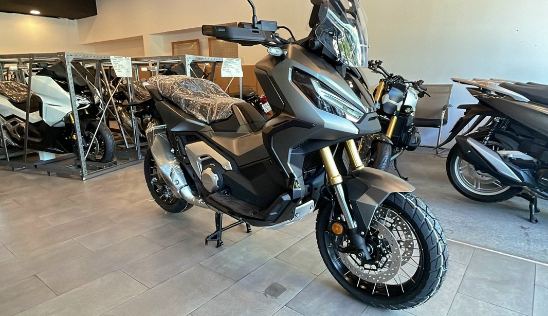 Xe tay ga địa hình Honda X-ADV 750 bản 2023 về Việt Nam Xe tay ga địa hình Honda X-ADV 750 bản 2023 về Việt Nam