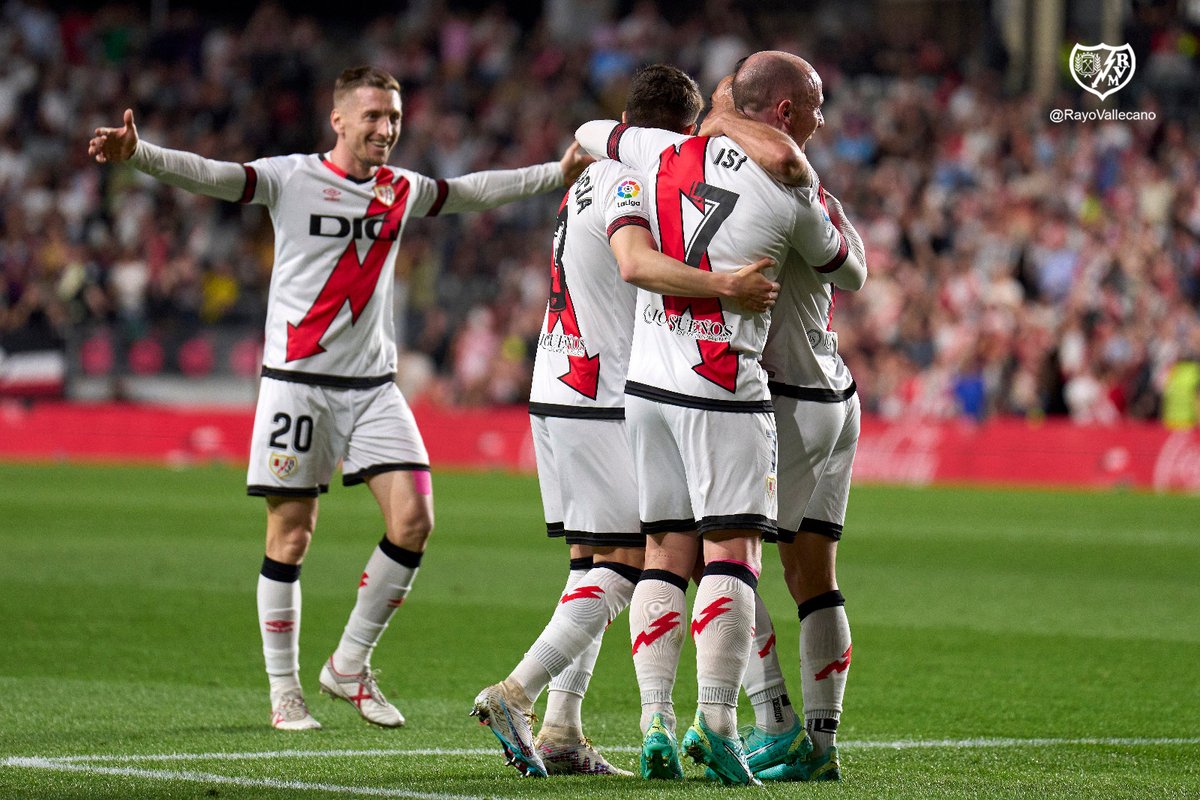 Barcelona bất ngờ nhận thất bại trên sân của Rayo Vallecano