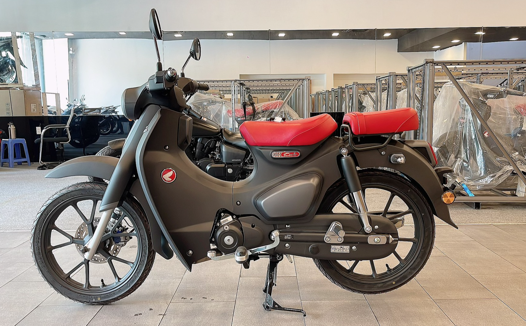 Honda Super Cub C125 2023 về Việt Nam có phiên bản nhập khẩu từ châu Âu Honda Super Cub C125 2023 về Việt Nam có phiên bản nhập khẩu từ châu Âu