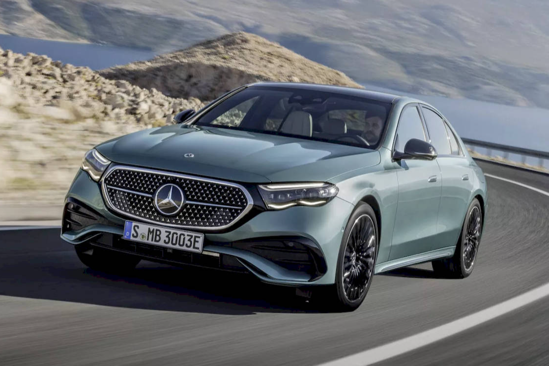 Mercedes E-Class 2024 có thiết kế gây tranh cãi Mercedes E-Class 2024 có thiết kế gây tranh cãi