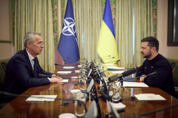 Nga cảnh báo "nguy hiểm" khi NATO tuyên bố ủng hộ Ukraine gia nhập liên minh Nga cảnh báo "nguy hiểm" khi NATO tuyên bố ủng hộ Ukraine gia nhập liên minh