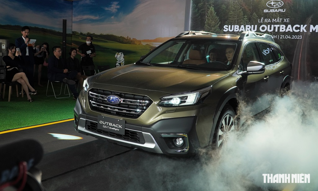 Subaru Outback 2023 cải tiến nhẹ, giá 2,099 tỉ đồng tại Việt Nam Subaru Outback 2023 cải tiến nhẹ, giá 2,099 tỉ đồng tại Việt Nam