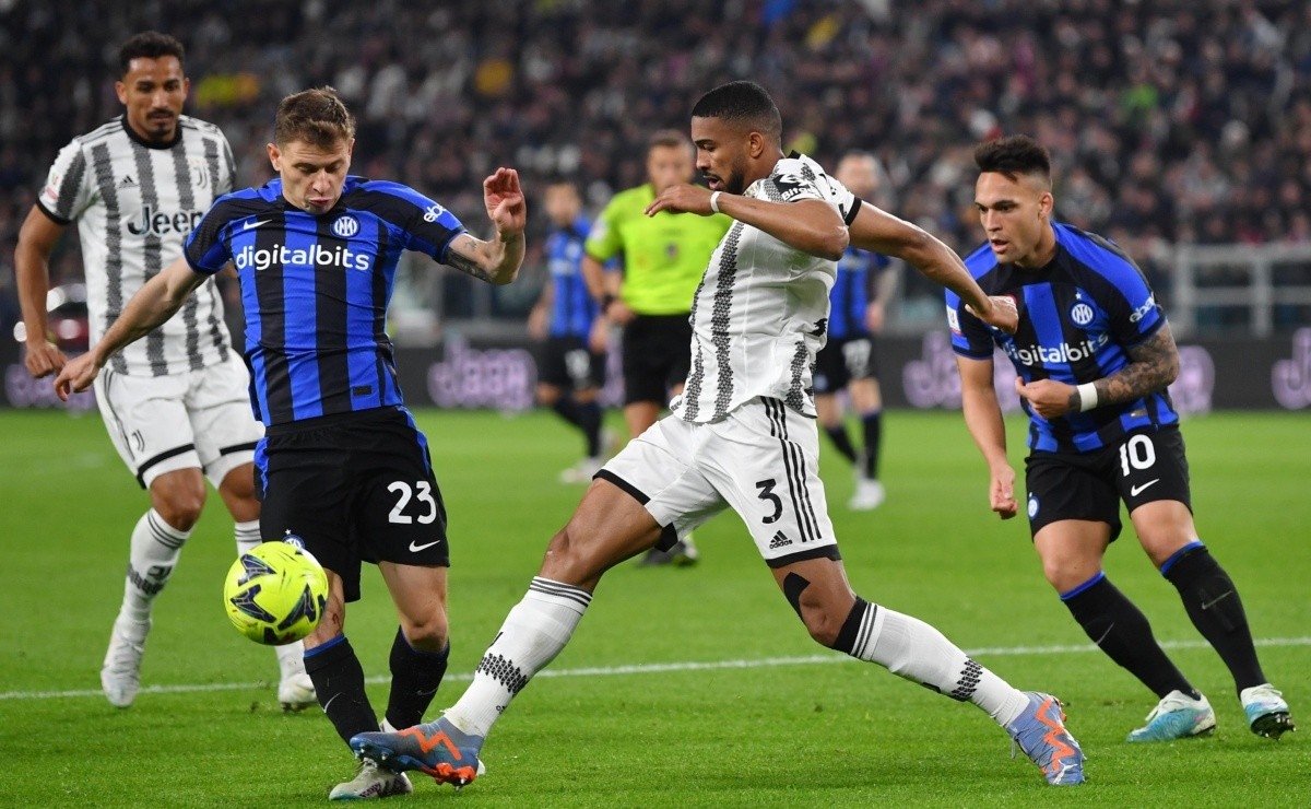 Thắng thuyết phục Juventus, Inter Milan vào chung kết Cúp Quốc gia Italia Thắng thuyết phục Juventus, Inter Milan vào chung kết Cúp Quốc gia Italia