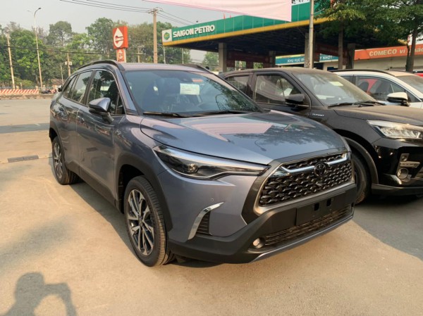 Toyota Corolla Cross tại Việt Nam giảm giá, xả hàng tồn Toyota Corolla Cross tại Việt Nam giảm giá, xả hàng tồn
