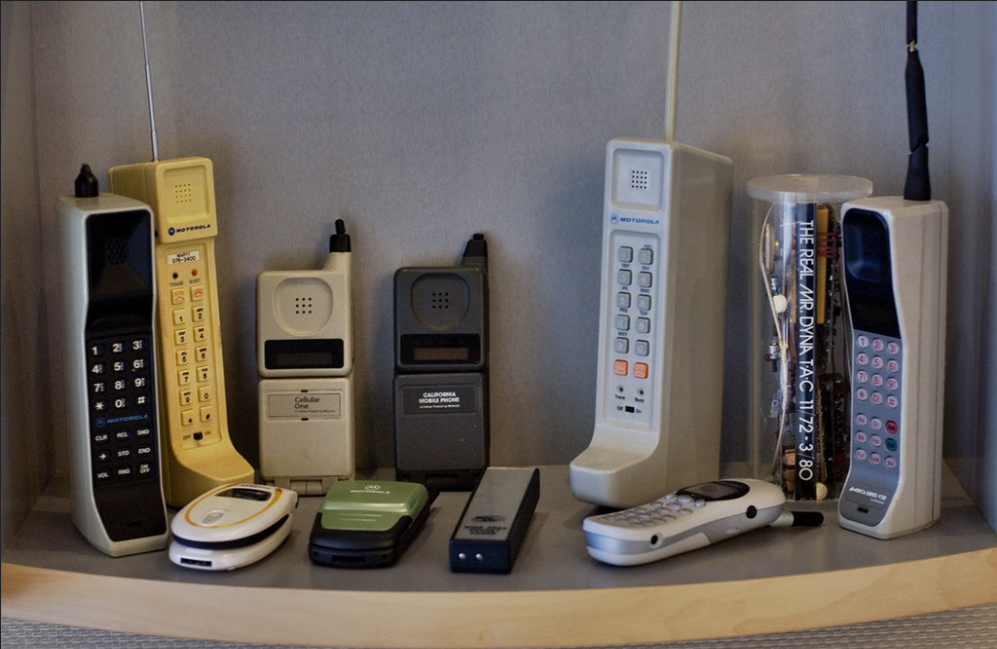 Tròn 50 năm cuộc gọi đầu tiên từ điện thoại di động