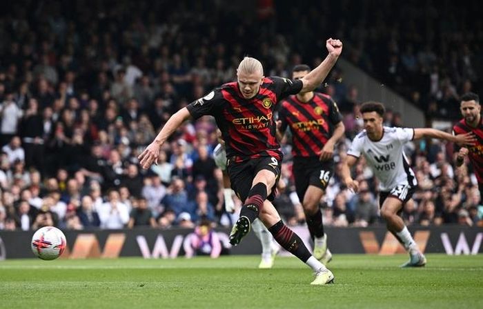 Haaland lập kỷ lục, Man City lên ngôi đầu Ngoại hạng Anh Haaland lập kỷ lục, Man City lên ngôi đầu Ngoại hạng Anh