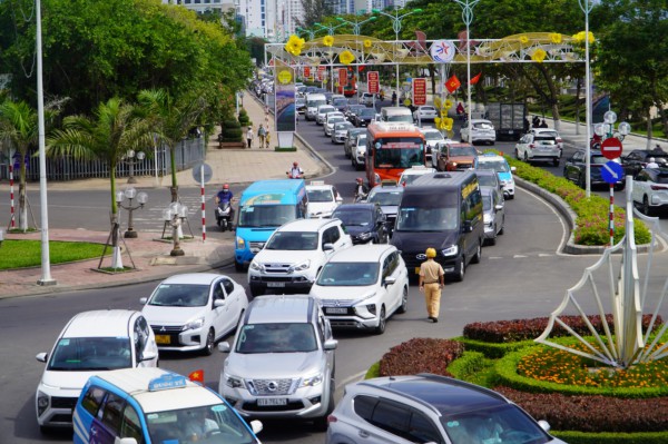 Nhiều điểm đến thắng lớn dịp lễ