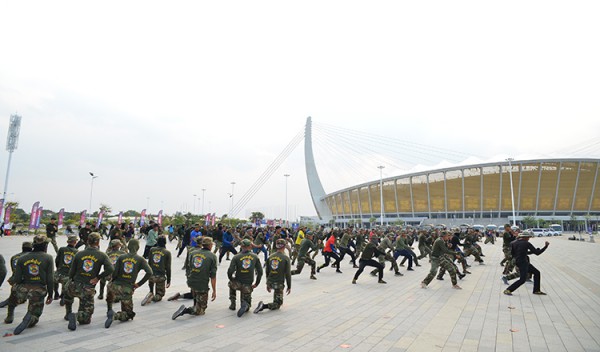 Thủ tướng Hun Sen thắp đuốc khai mạc SEA Games 32 Thủ tướng Hun Sen thắp đuốc khai mạc SEA Games 32