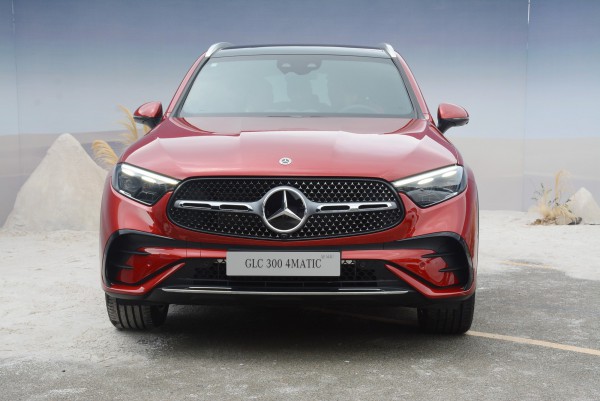 Mercedes GLC thế hệ mới lắp ráp tại Việt Nam, giá từ 2,299 tỉ đồng Mercedes GLC thế hệ mới lắp ráp tại Việt Nam, giá từ 2,299 tỉ đồng
