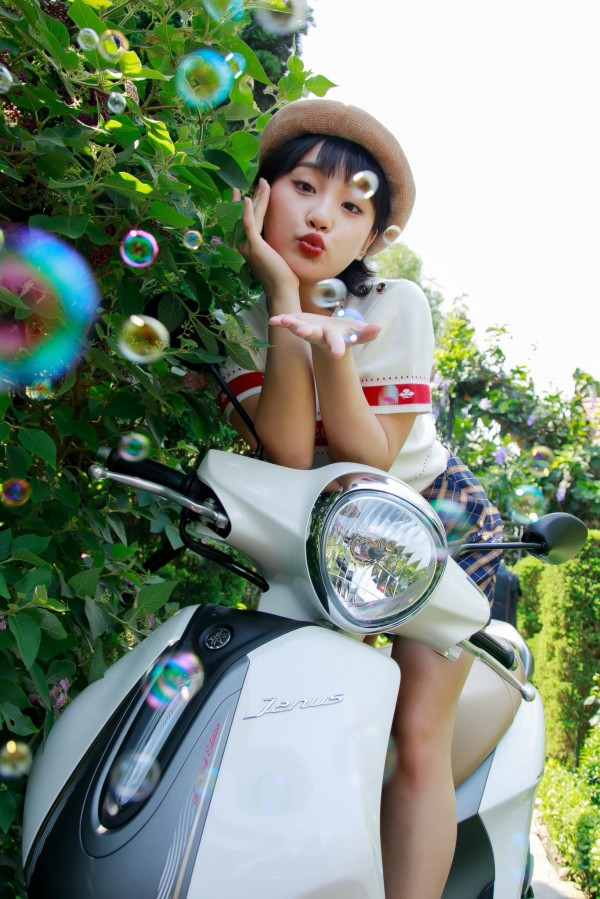 Mua xe cực 