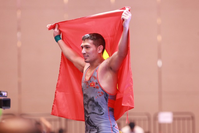 Đoàn Thể thao Việt Nam dẫn đầu bảng tổng sắp huy chương SEA Games 32 - Ảnh 1. Đoàn Thể thao Việt Nam dẫn đầu bảng tổng sắp huy chương SEA Games 32 - Ảnh 1.