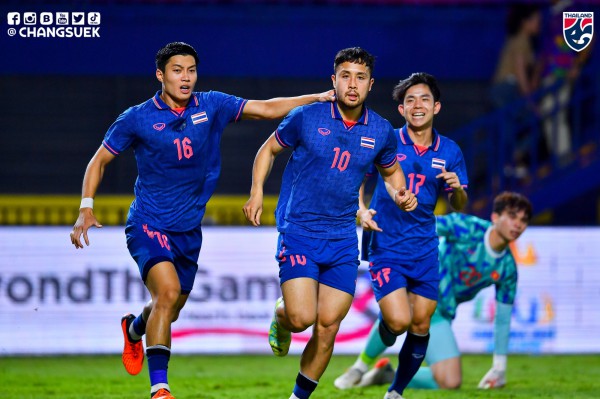 Tranh HCV bóng đá nam SEA Games 32: 