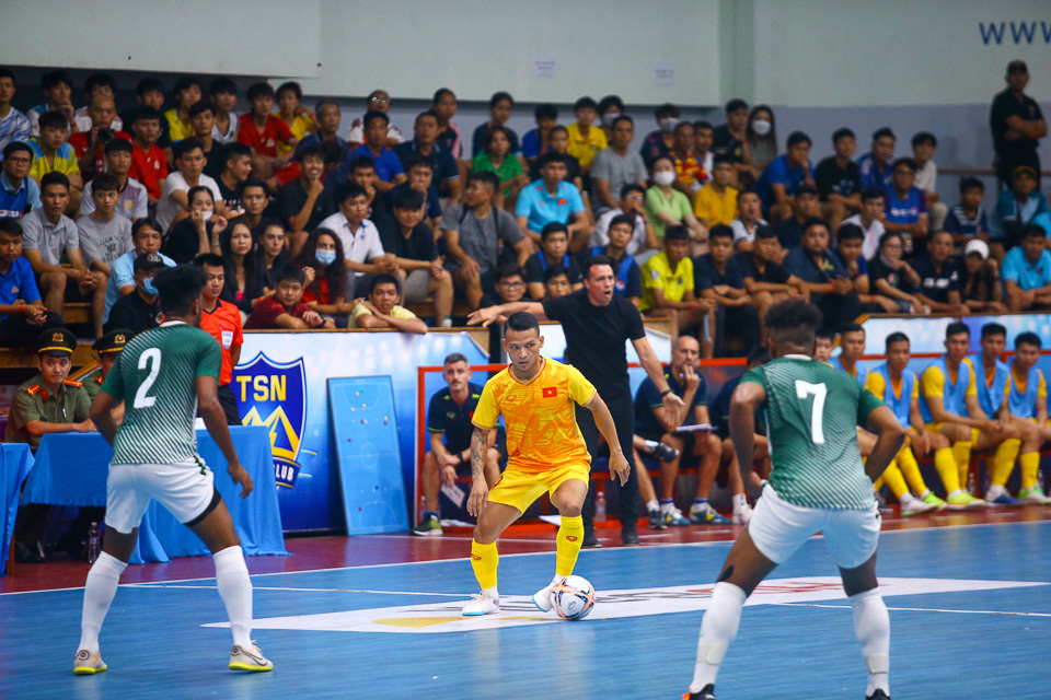 ĐT futsal Việt Nam thắng đậm ĐT futsal Quần đảo Solomon trong trận giao hữu lượt đi
