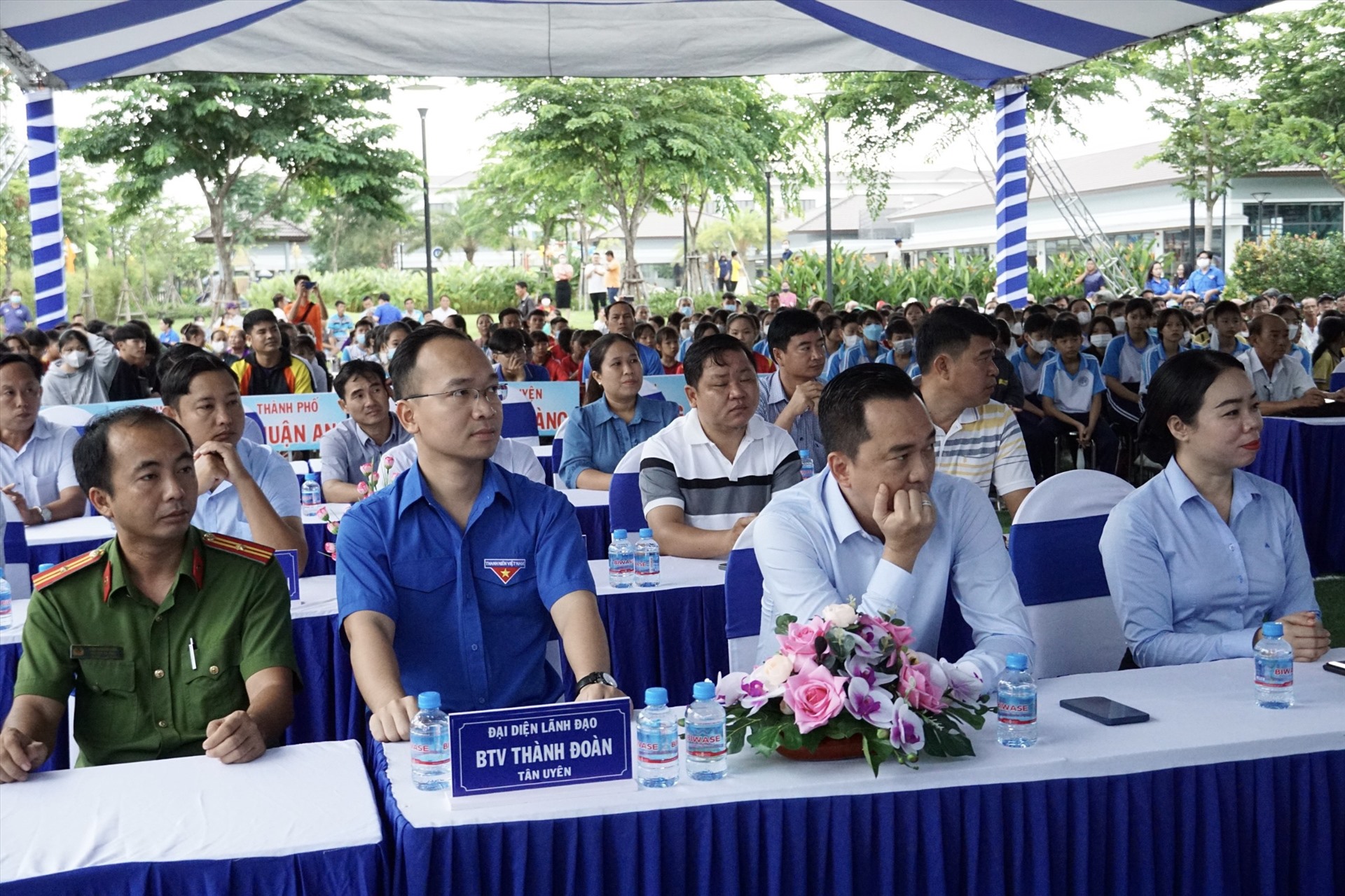 Bình Dương phát động toàn dân tập luyện môn Bơi, phòng, chống đuối nước trẻ em - Ảnh 2.