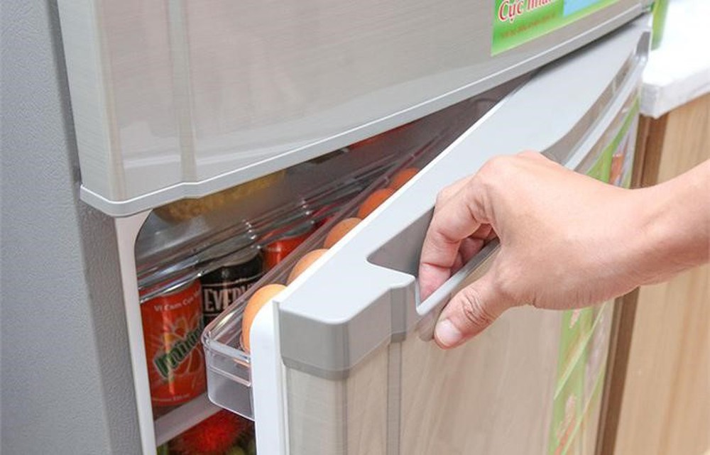 Cô gái tiết lộ mẹo cứu nguy tủ lạnh ngày mất điện, khuyên các gia đình nên chuẩn bị càng sớm càng tốt - Ảnh 6. Cô gái tiết lộ mẹo cứu nguy tủ lạnh ngày mất điện, khuyên các gia đình nên chuẩn bị càng sớm càng tốt - Ảnh 6.