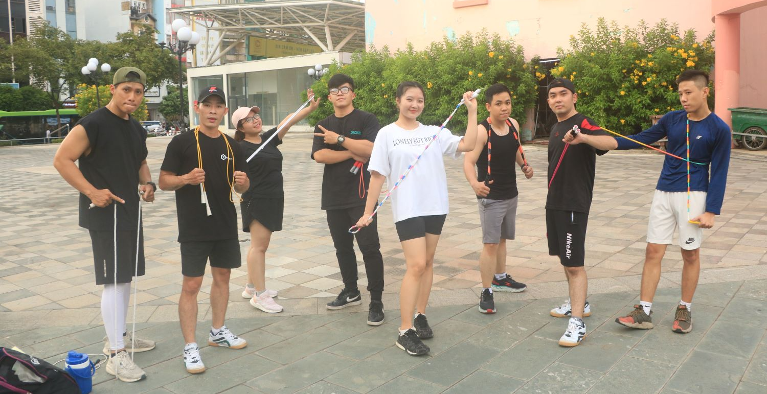 Nhảy dây freestyle là gì mà thu hút người trẻ? Nhảy dây freestyle là gì mà thu hút người trẻ?