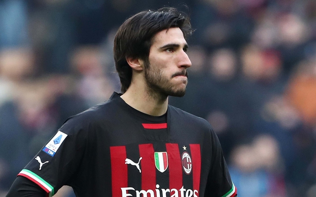 AC Milan tìm kiếm cái tên thay thế Tonali AC Milan tìm kiếm cái tên thay thế Tonali