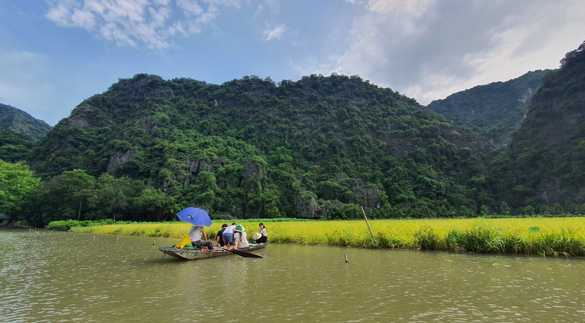 Khu du lịch Tam Cốc - Bích Động trước ngày đóng cửa