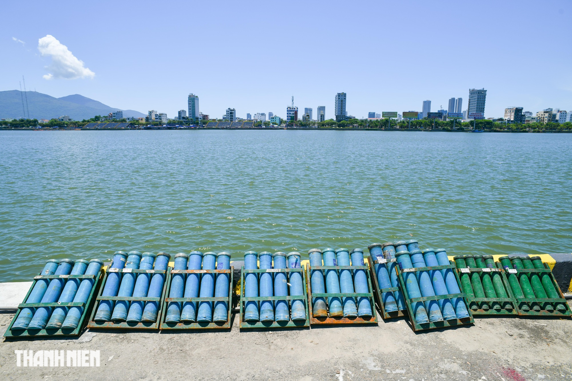 Toàn cảnh 