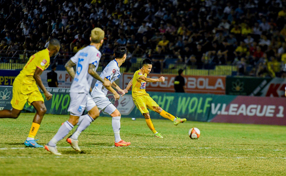 V.League 2023 - Đông Á Thanh Hóa thua sốc trên sân nhà trước Thép Xanh Nam Định