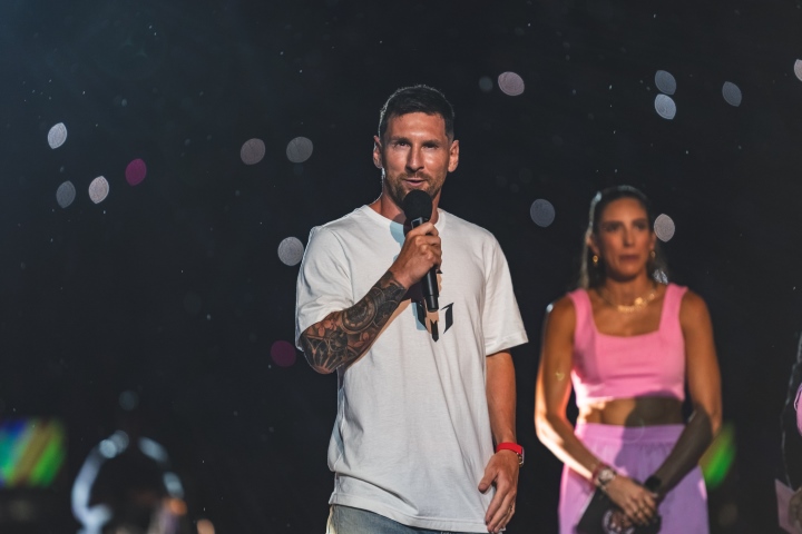 Messi ra mắt Inter Miami Messi ra mắt Inter Miami
