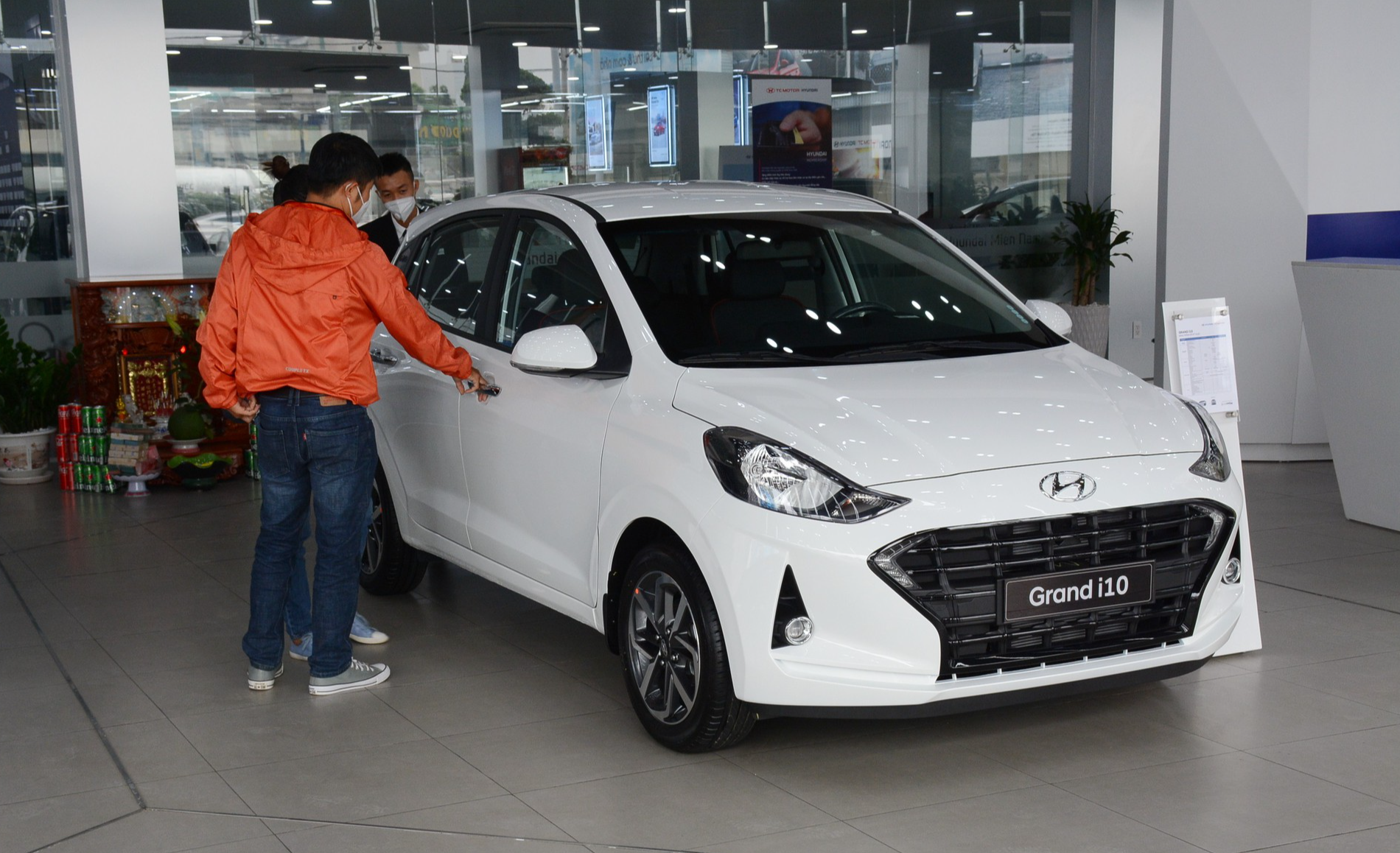 6 mẫu ô tô giá rẻ nhất Việt Nam hiện nay