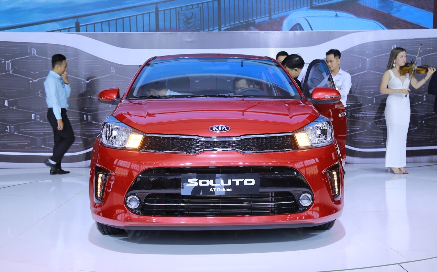 6 mẫu ô tô giá rẻ nhất Việt Nam hiện nay