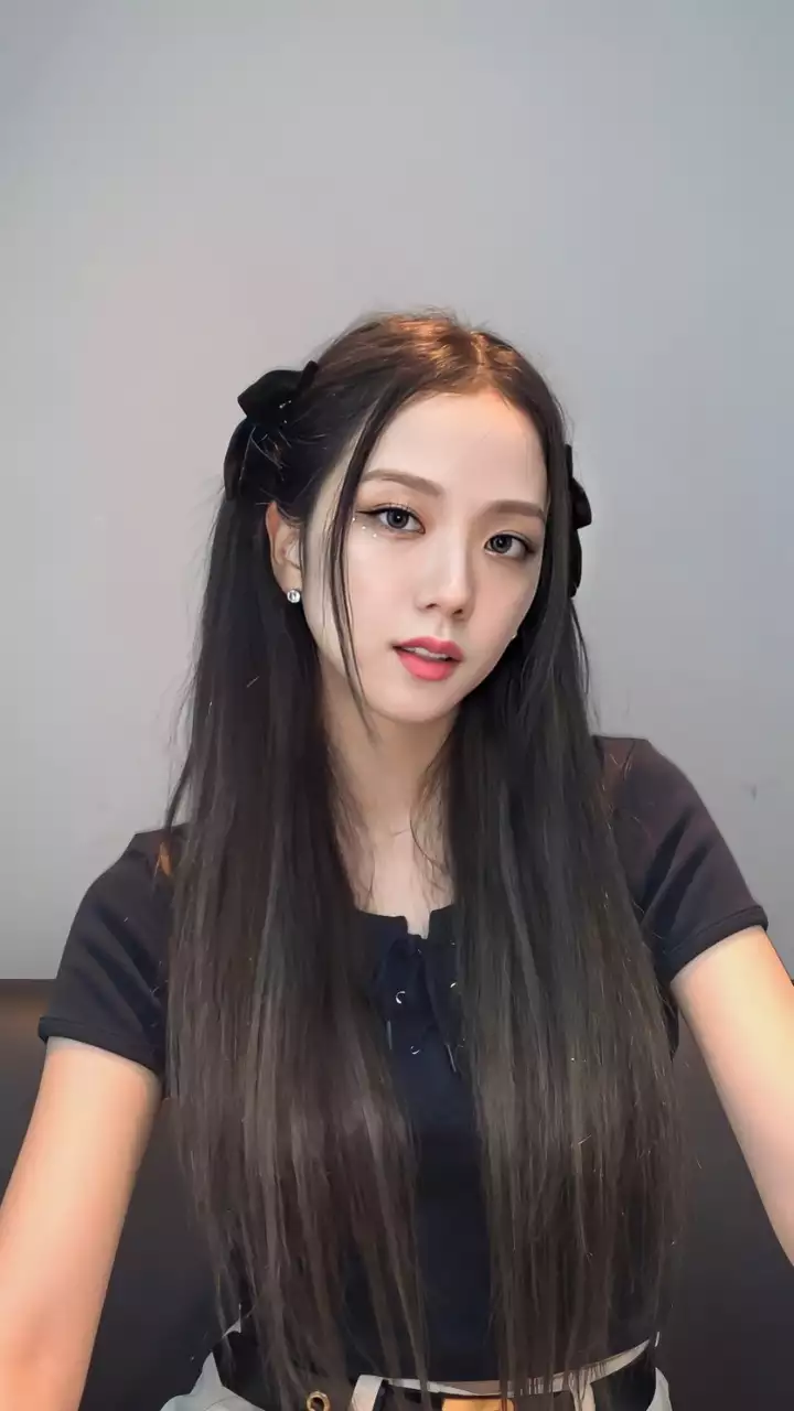 6 bước dưỡng da giúp Jisoo (Blackpink) đẹp như hoa hậu