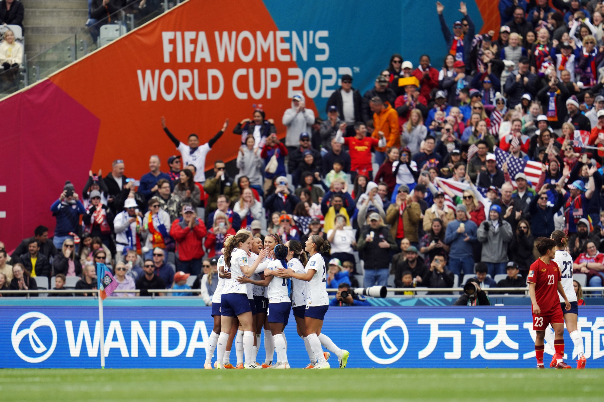 Thi đấu quật cường, tuyển nữ Việt Nam thua không quá đậm trước ĐT Mỹ