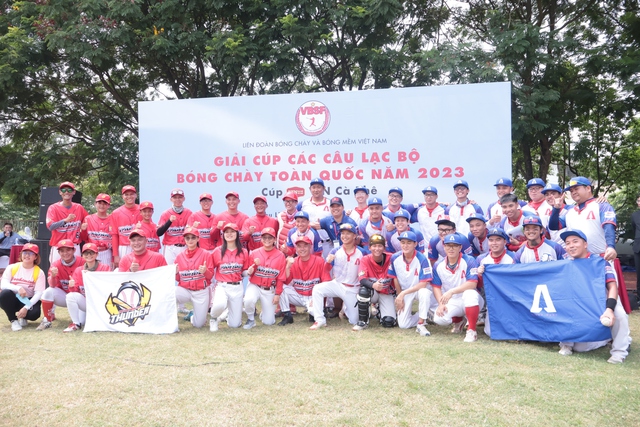 Khởi tranh giải Cup các CLB bóng chày toàn quốc 2023 - Ảnh 1. Khởi tranh giải Cup các CLB bóng chày toàn quốc 2023 - Ảnh 1.