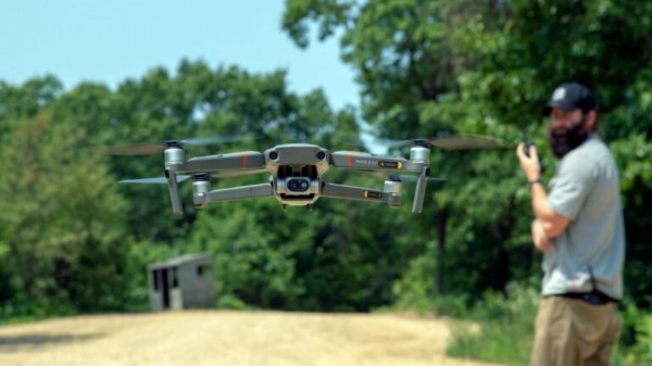 Ukraine khai hỏa lựu pháo Mod 56 tấn công lực lượng Nga ở miền Đông