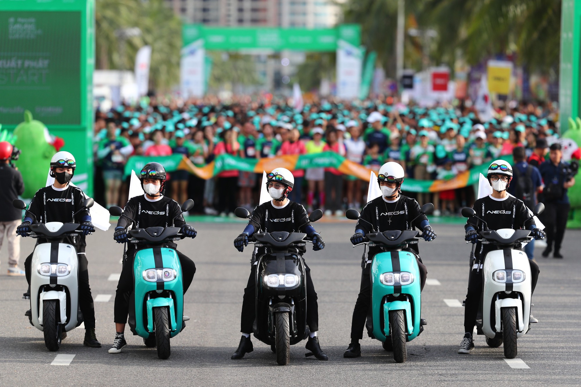 Kỷ lục 42km được phá tại giải Marathon Quốc tế Đà Nẵng 2023  - Ảnh 6.