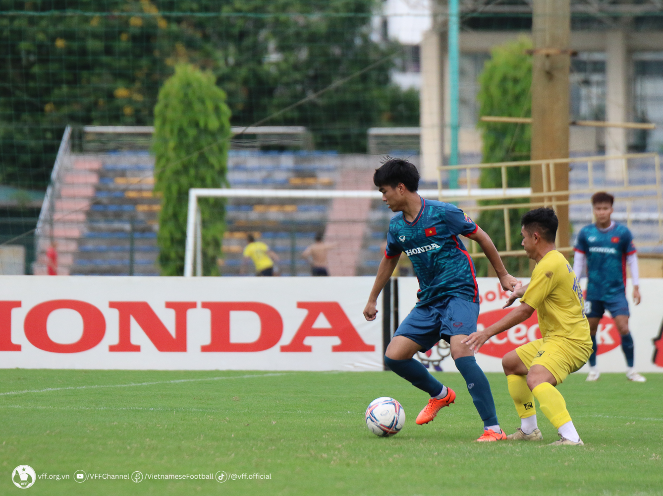 Các cầu thủ U23 Việt Nam nỗ lực thể hiện khả năng trong trận đấu tập với U21 Hà Nội Các cầu thủ U23 Việt Nam nỗ lực thể hiện khả năng trong trận đấu tập với U21 Hà Nội