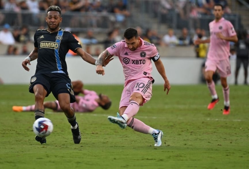 Messi lại ghi bàn, Inter Miami vào chung kết Leagues Cup