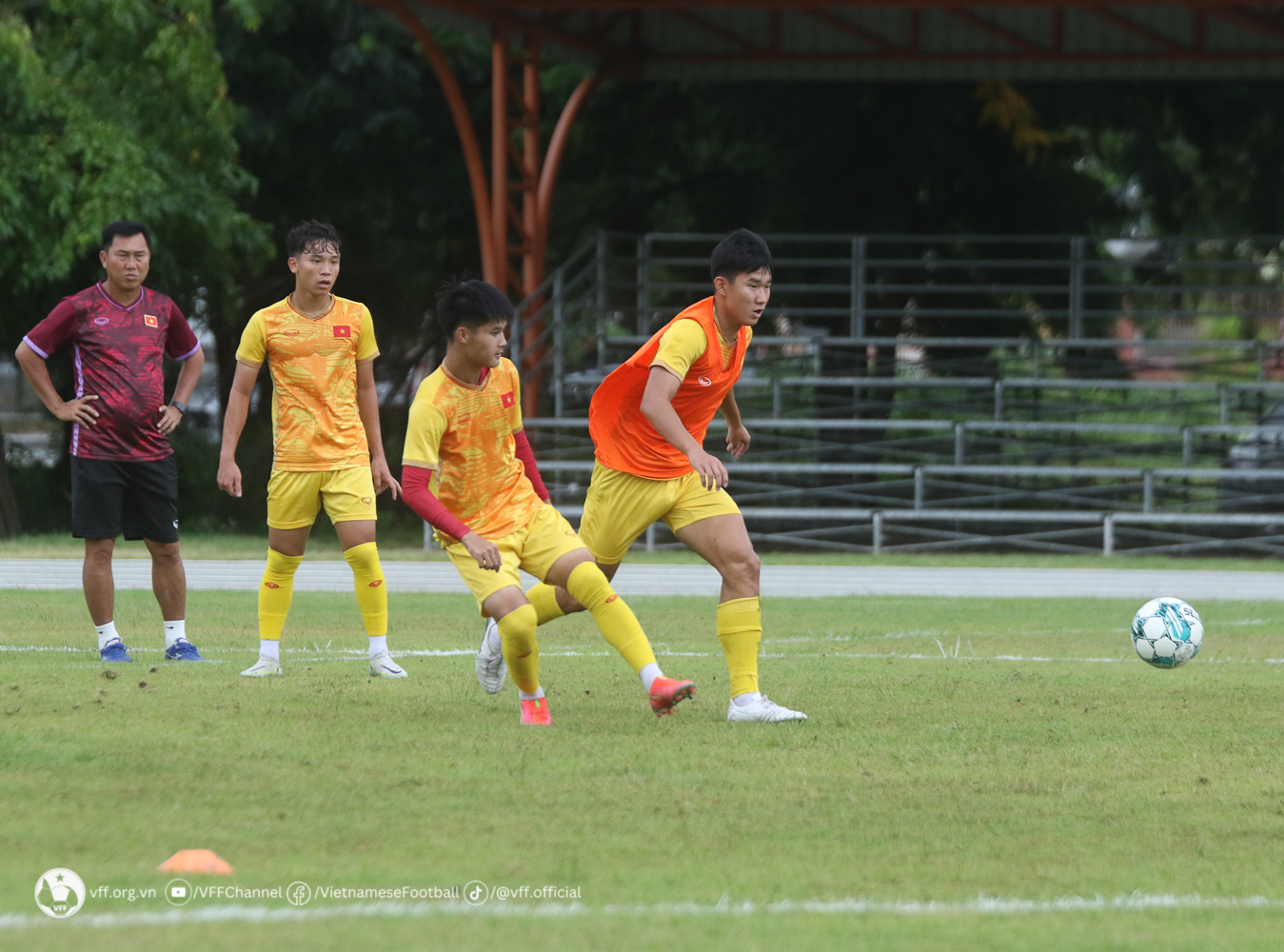 ĐT U23 Việt Nam tích cực hồi phục thể lực, tập trung chuẩn bị cho trận gặp Philippines ĐT U23 Việt Nam tích cực hồi phục thể lực, tập trung chuẩn bị cho trận gặp Philippines