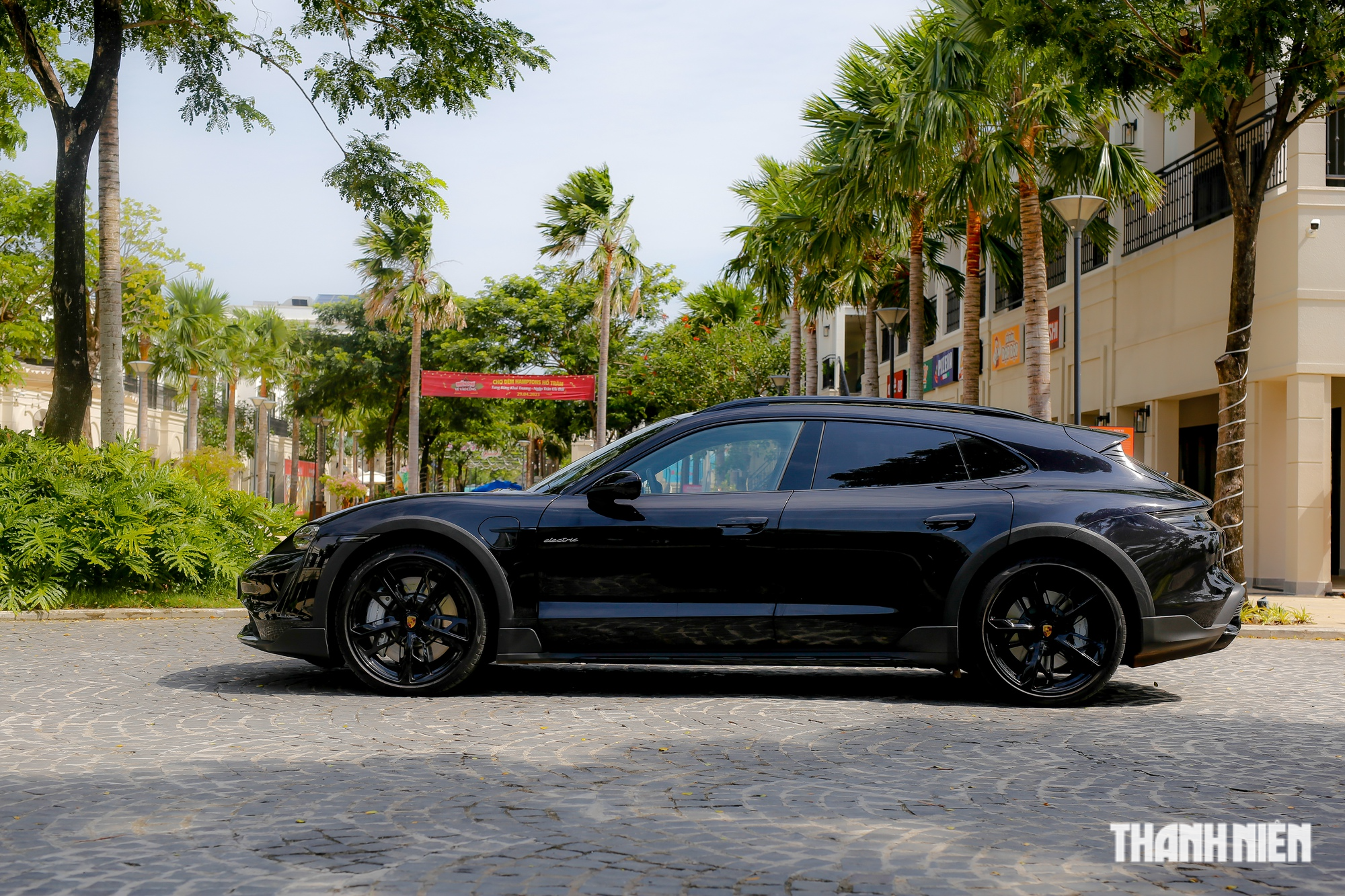 Porsche Taycan Cross Turismo - Xe điện gây nghiện Porsche Taycan Cross Turismo - Xe điện gây nghiện