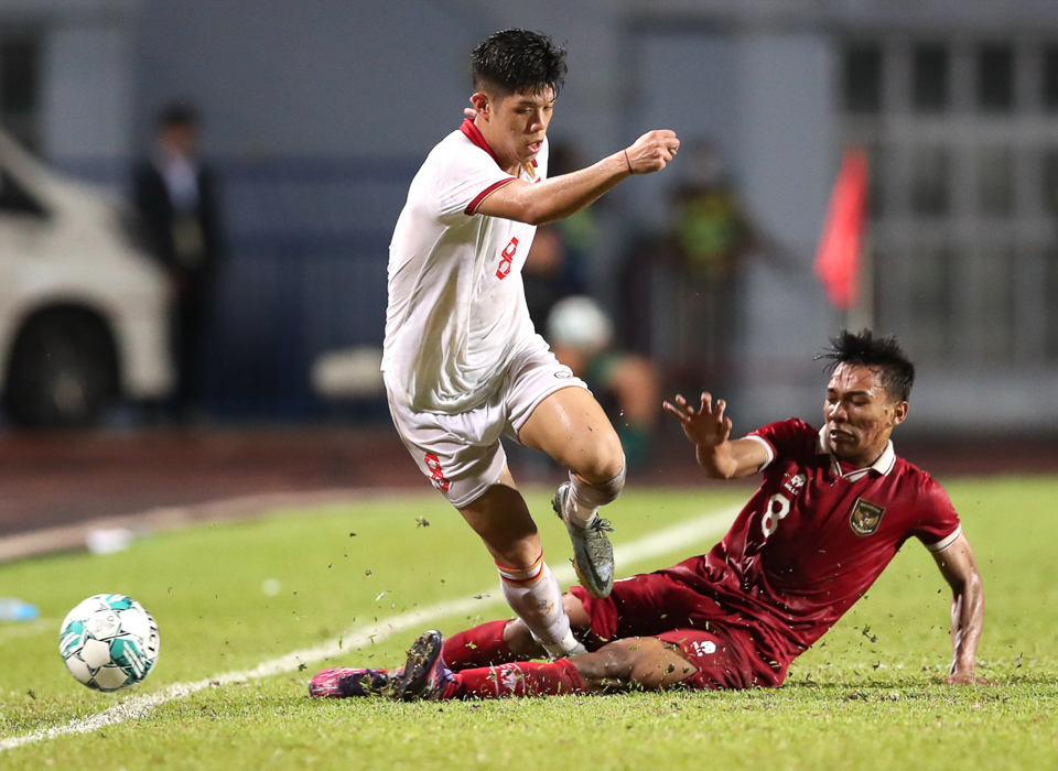 Thắng U23 Indonesia sau loạt luân lưu 11m nghẹt thở, U23 Việt Nam bảo vệ thành công ngôi vô địch