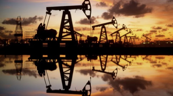 Saudi Arabia gia hạn cắt giảm sản lượng dầu tự nguyện bổ sung đến cuối tháng 9/2023 Saudi Arabia gia hạn cắt giảm sản lượng dầu tự nguyện bổ sung đến cuối tháng 9/2023