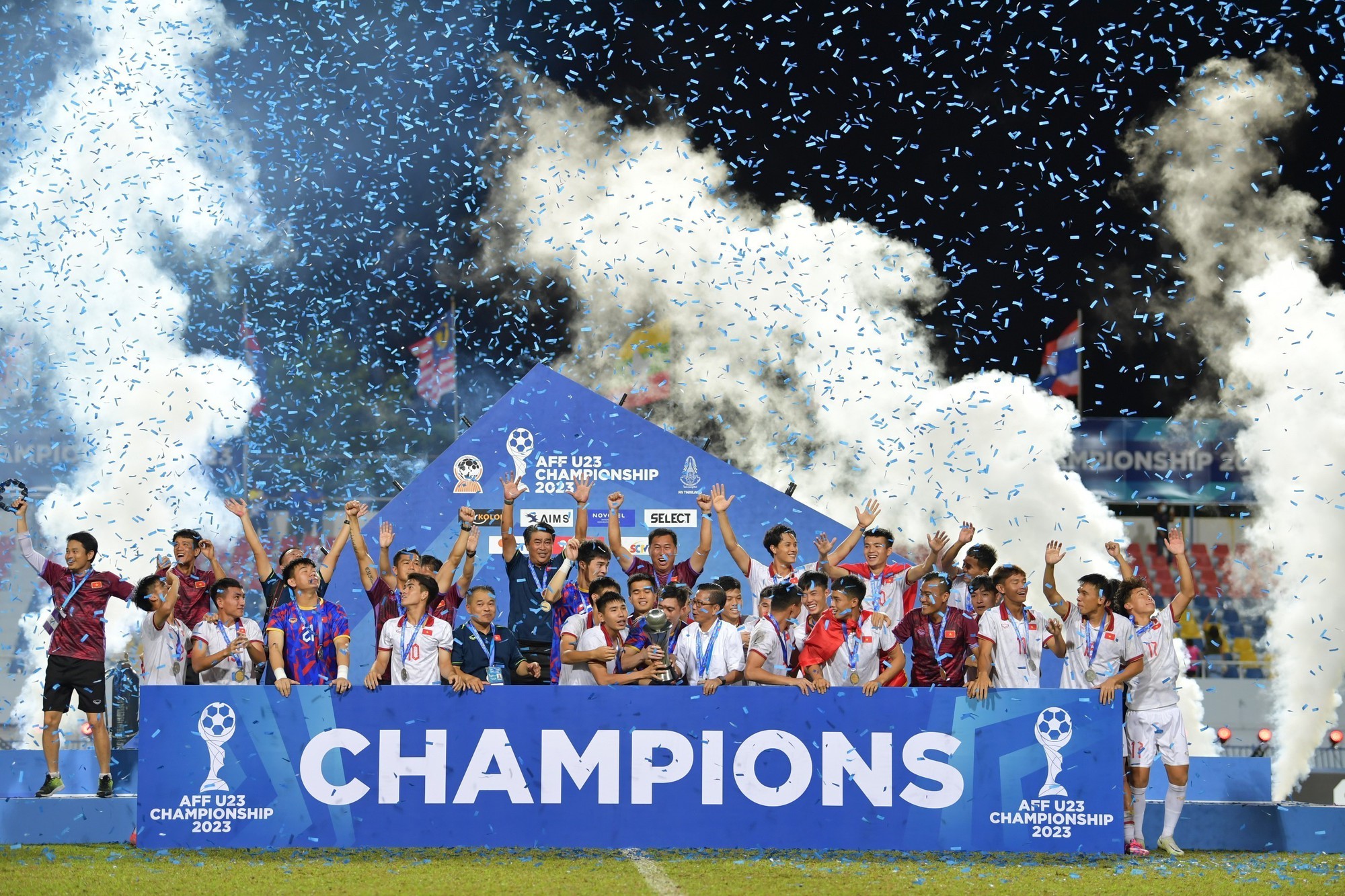 U23 Việt Nam vô địch: HLV Shin Tae-yong nối dài 7 trận không thắng trước các đội bóng Việt U23 Việt Nam vô địch: HLV Shin Tae-yong nối dài 7 trận không thắng trước các đội bóng Việt